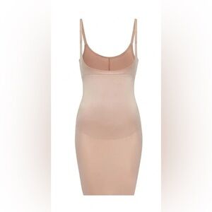 SPANX SmartGrip Open-Bust Full slip NWT